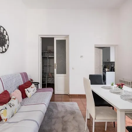 Comfy 4 Rooms Apt In The Heart Of Chueca Madrid Exterior photo