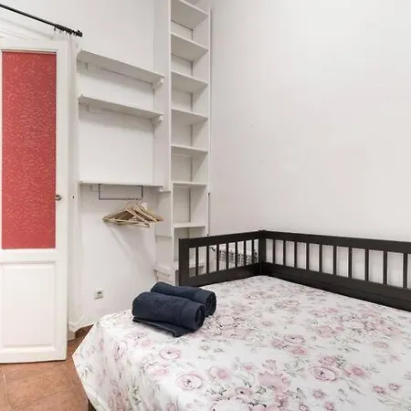 Comfy 4 Rooms Apt In The Heart Of Chueca Madrid Exterior photo