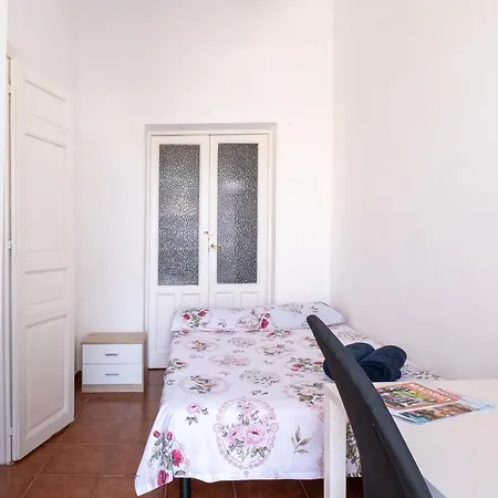 Comfy 4 Rooms Apt In The Heart Of Chueca Madrid Exterior photo